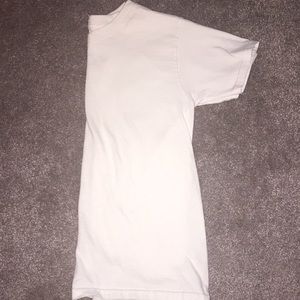 Plain white t shirt v neck